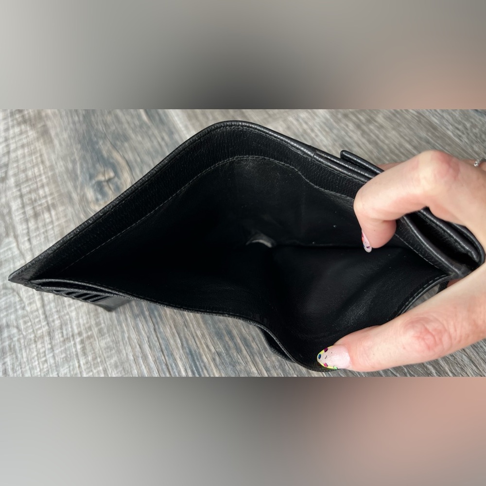 Gucci Black Interlocking G Logo Wallet. - Picture 10 of 13